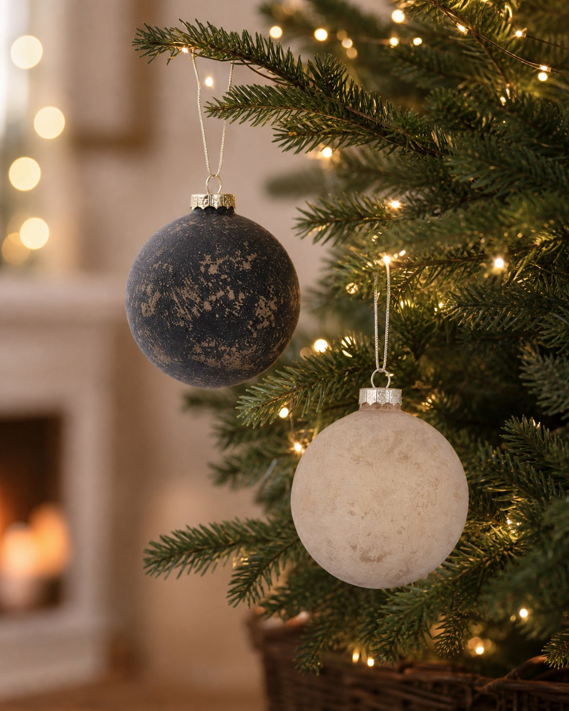 Christmas ball with pattern