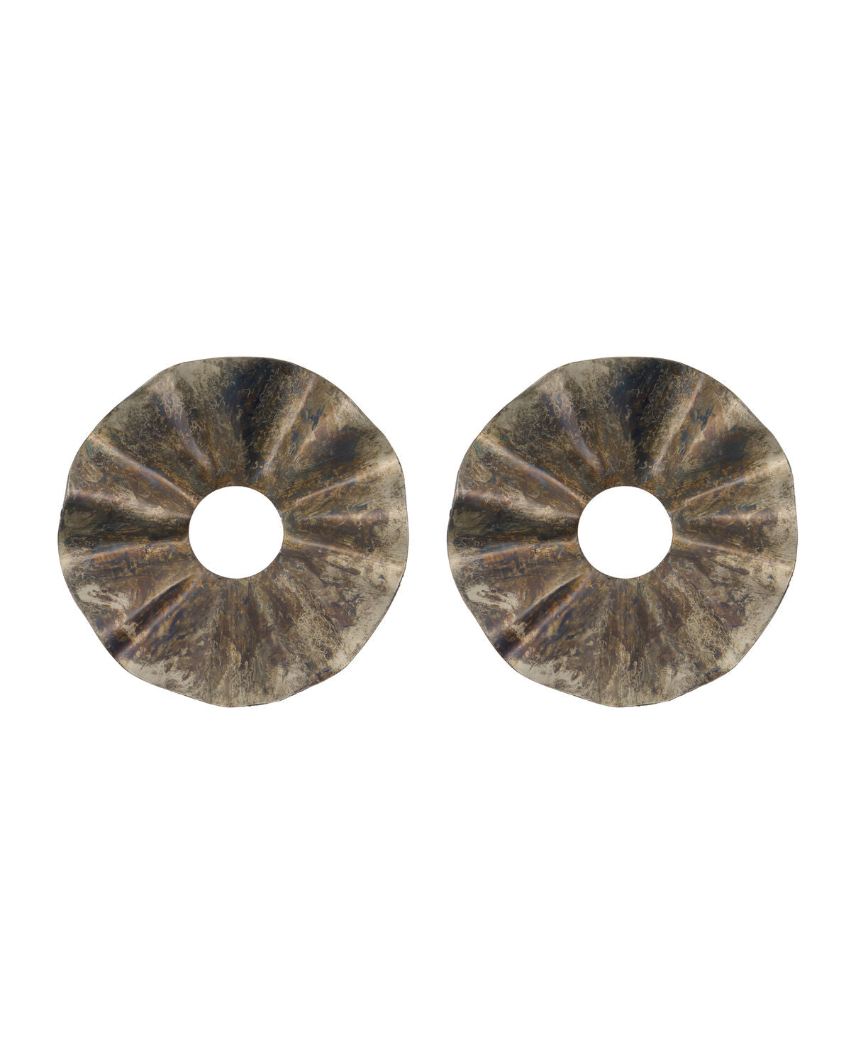 Flolo candle wreath saucers in antique brown metal, 2-pack from House Doctor