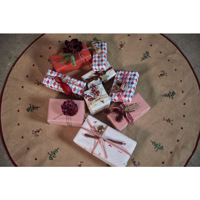 Gavepapir med julemotiver 5 m