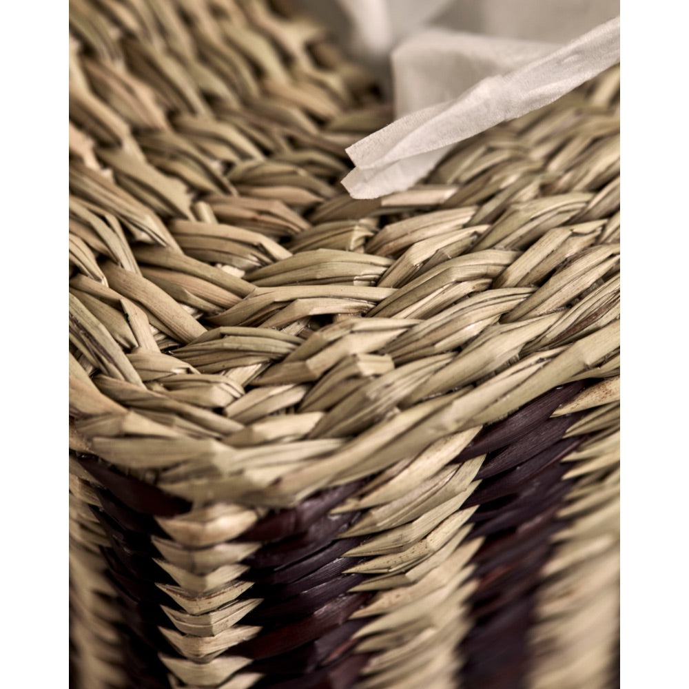 Toppen på kurv til lommetørklæder fra House Doctor