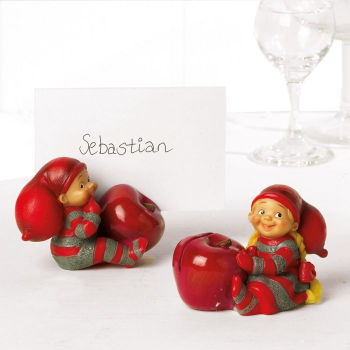 Babynisse med æble til bordkort