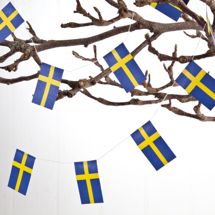 Flagguirlande med svenske flag