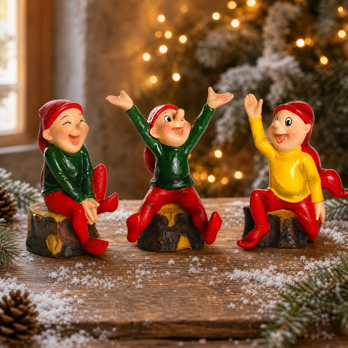 BRAMMING ELVES ON TREE STUMP