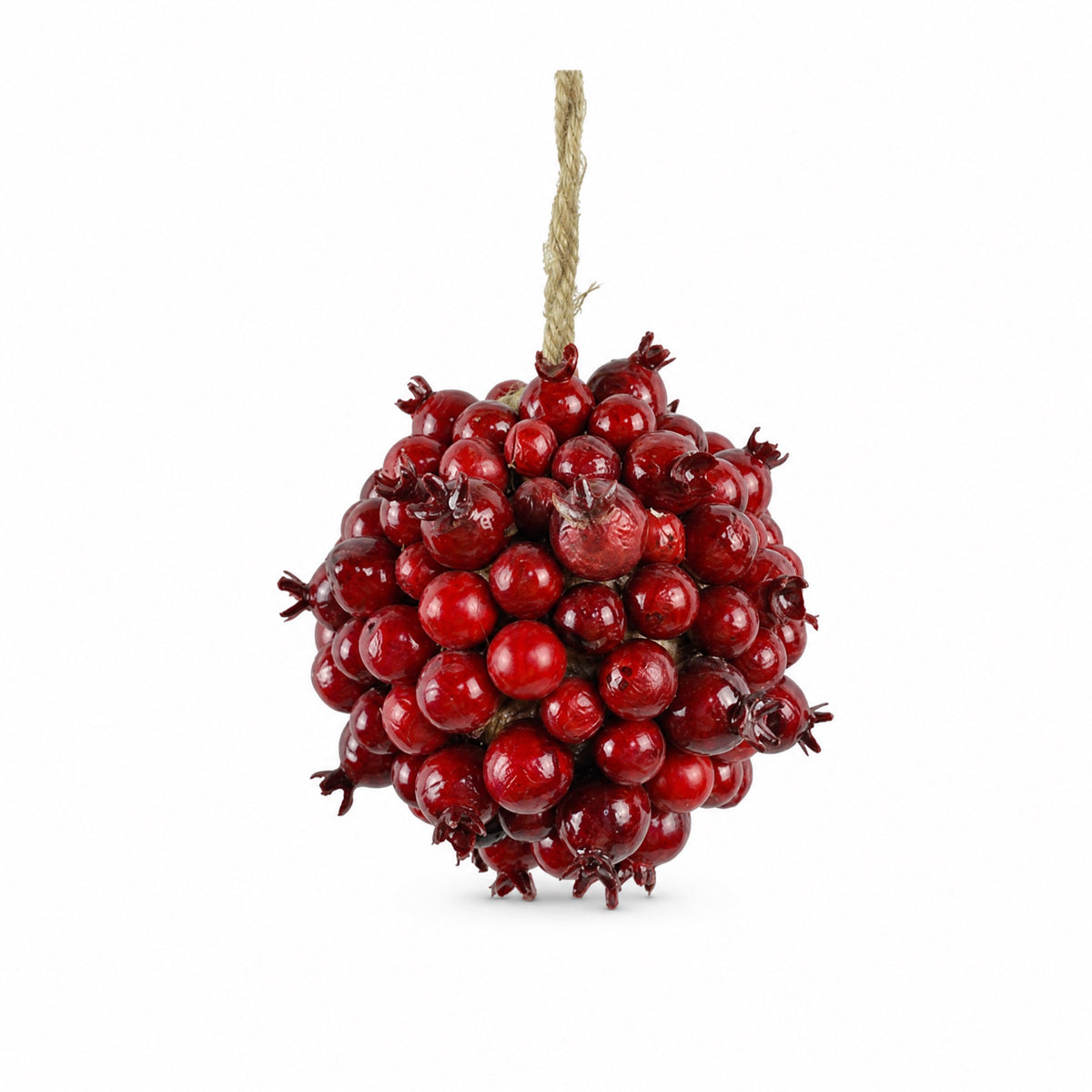 Decorative ball with berries