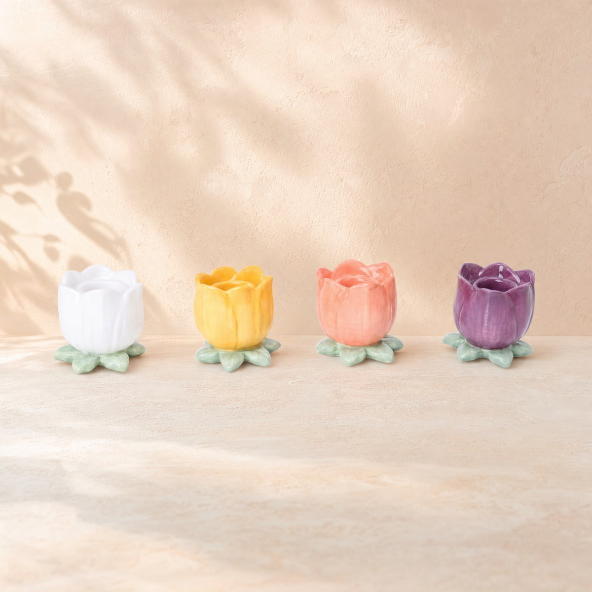 Tulip flower candle holder