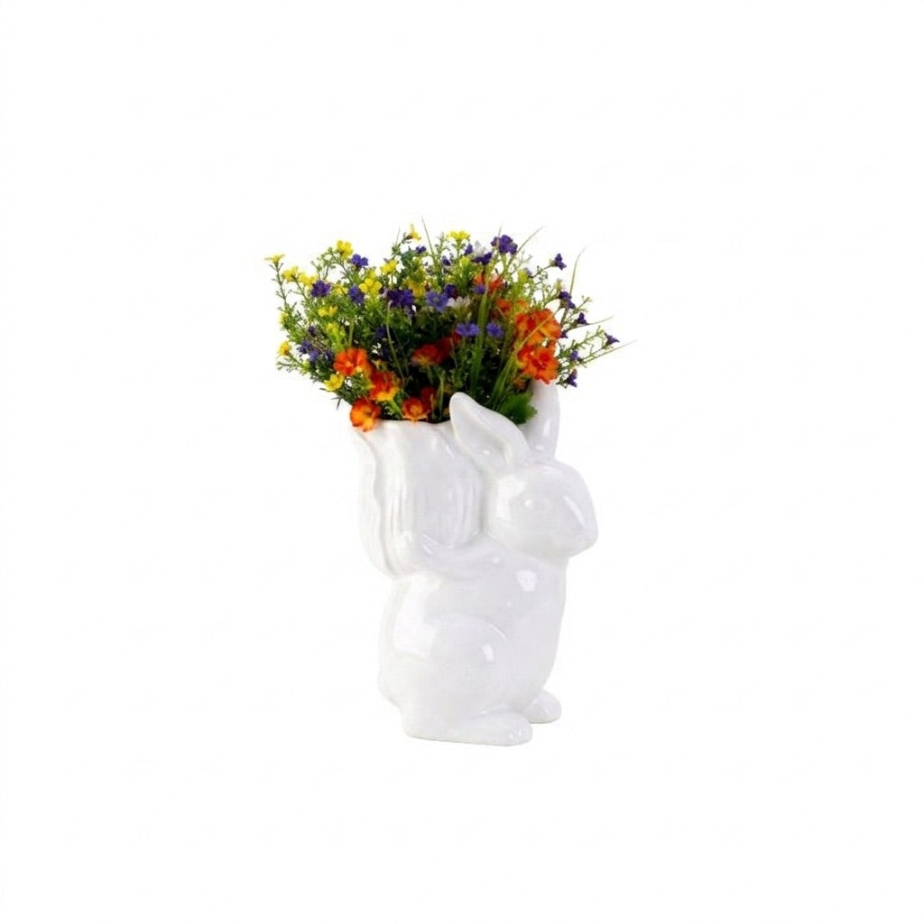 Easter bunny with basket