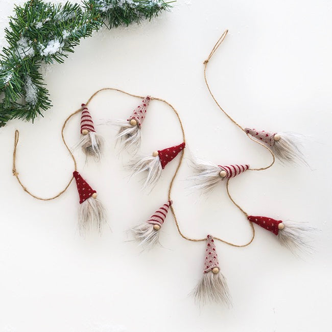 Garland with 9 Christmas gnomes from Pobra