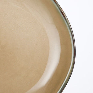 Tabo kagetallerken i cremefarvet stentøj set ovenfra