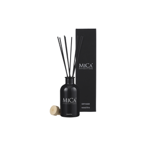 Duftpinde wood fire fra Mica Decorations med emballage