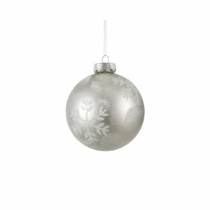 Silver / white Christmas balls