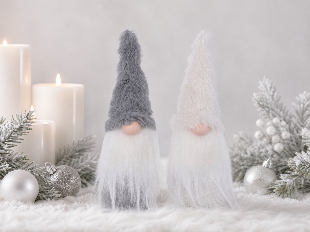 Gnome with plush hat
