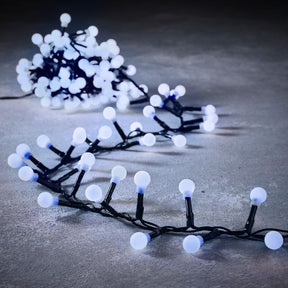 Lyskæde med 550 hvide bærlygter