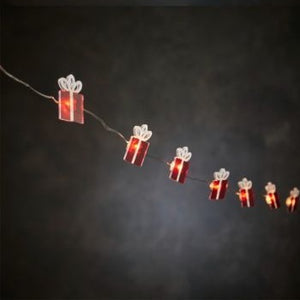 Light chain with Christmas figurines