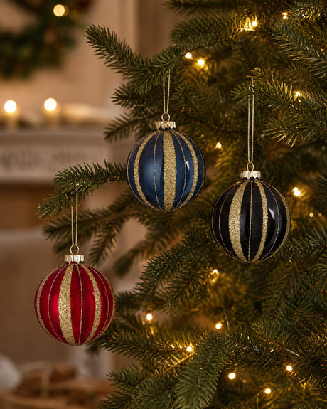 Christmas ball with pattern