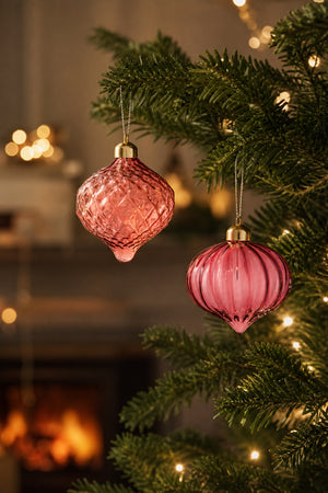 Bulb-shaped Christmas ball