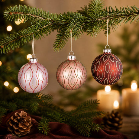 Matte Christmas balls with pattern