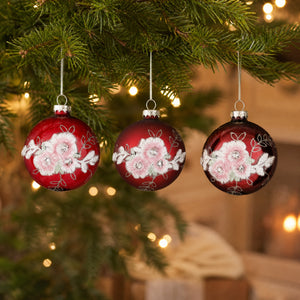 Christmas balls with floral motifs
