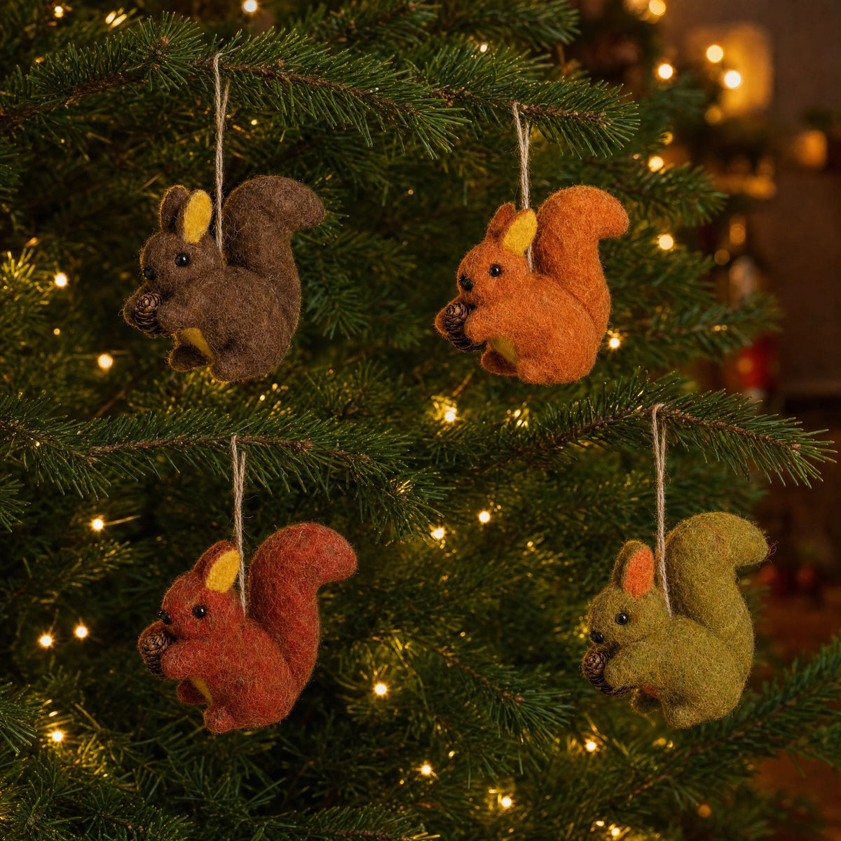 Felt squirrel for hanging