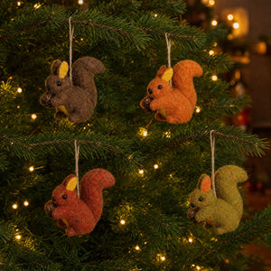 Felt squirrel for hanging
