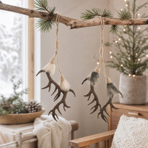 Antlers for hanging 22 cm long