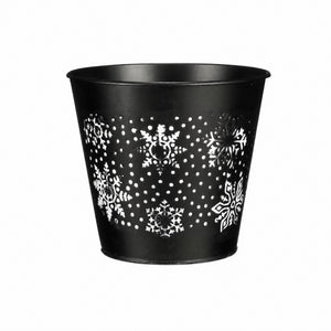 Flower pot covers with snowflake pattern