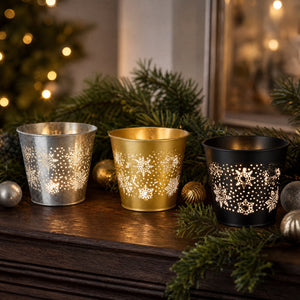 Flower pot covers with snowflake pattern