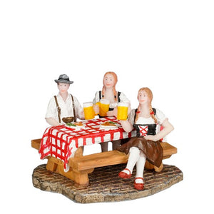 LuVille Schnitzel til aften figur til juleby med tyrolerstemning