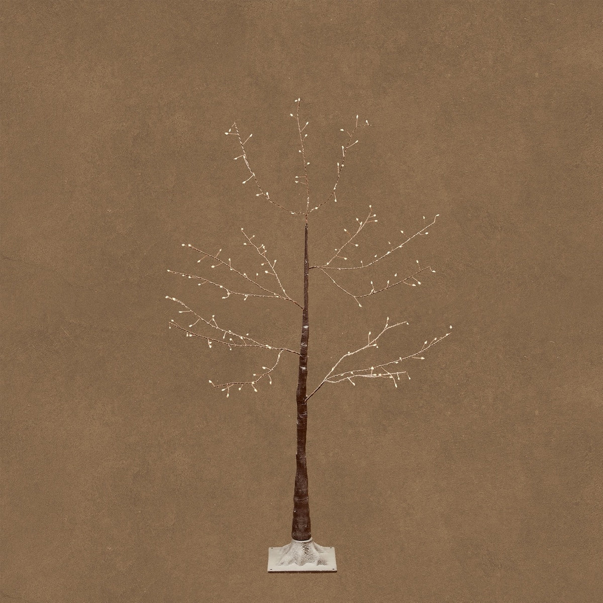 Brown lighted tree with frosted effect, 120 cm tall, from Luca Lighting