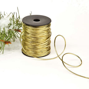 Guldfarvet trådbånd