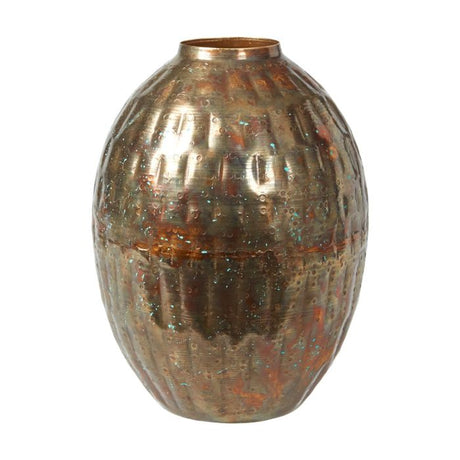Vase med hamret struktur