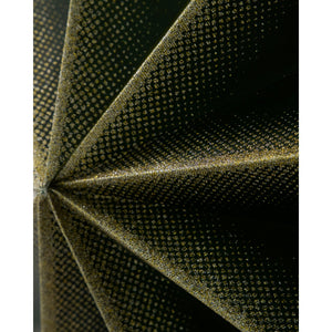 Close-up of a green star with a champagne-colored pattern