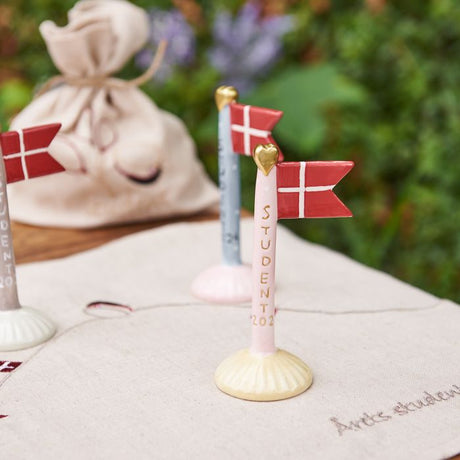 Flag student 14 cm højt