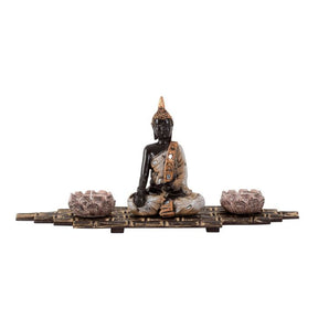 Buddha med fyrfadsstager