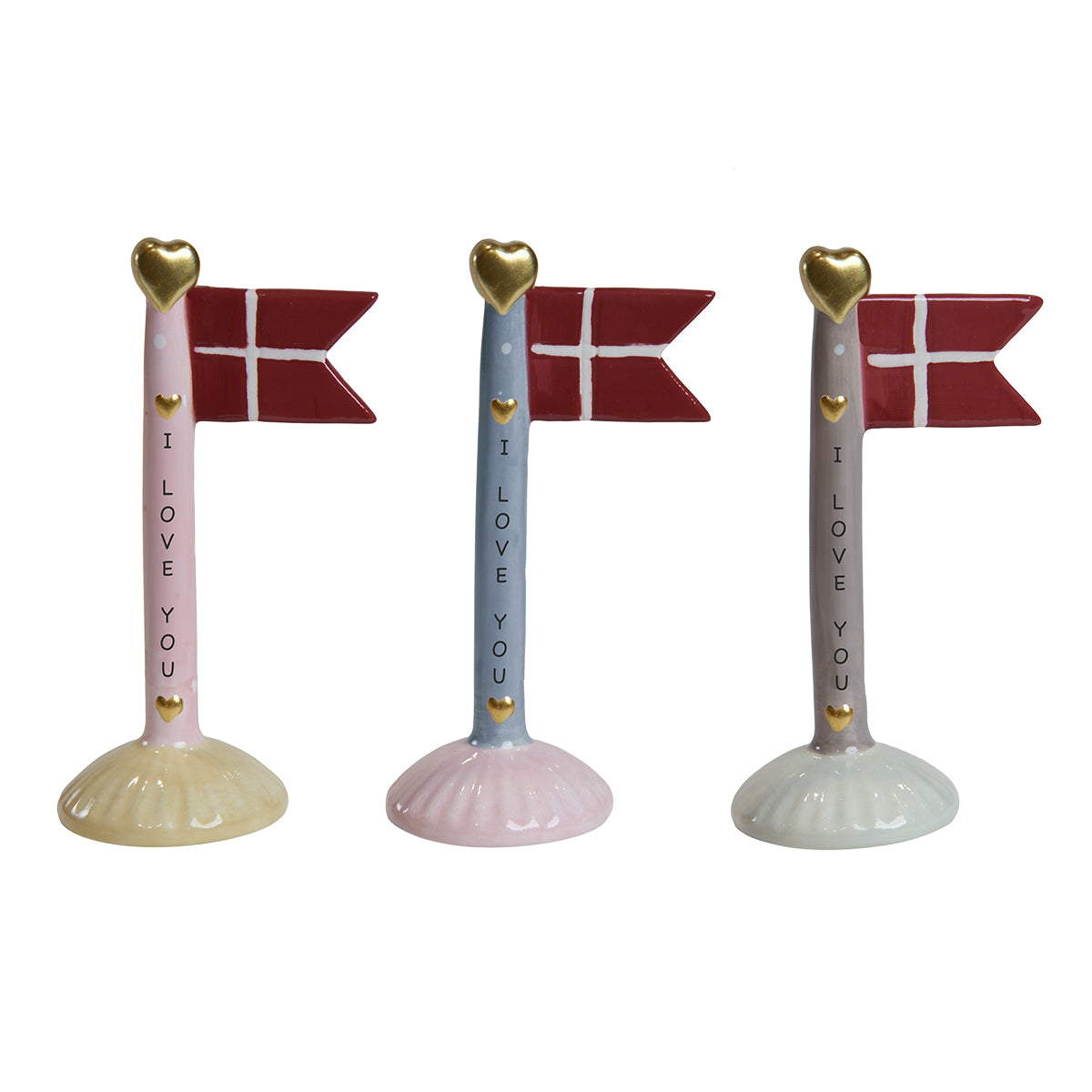 Tre flag i keramik med I love you på flagstangen fra Speedtsberg
