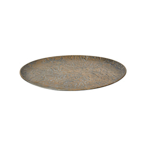 Large round decorative tray from Speedtsberg in dark antique gold-toned zinc with a pronounced embossed pattern, 35 cm in diameter