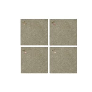 Cloth napkins with embroidered Christmas motifs on a gray-green background from Speedtsberg