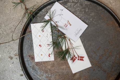 Metal tray with 3 different paper Christmas napkins from Speedtsberg