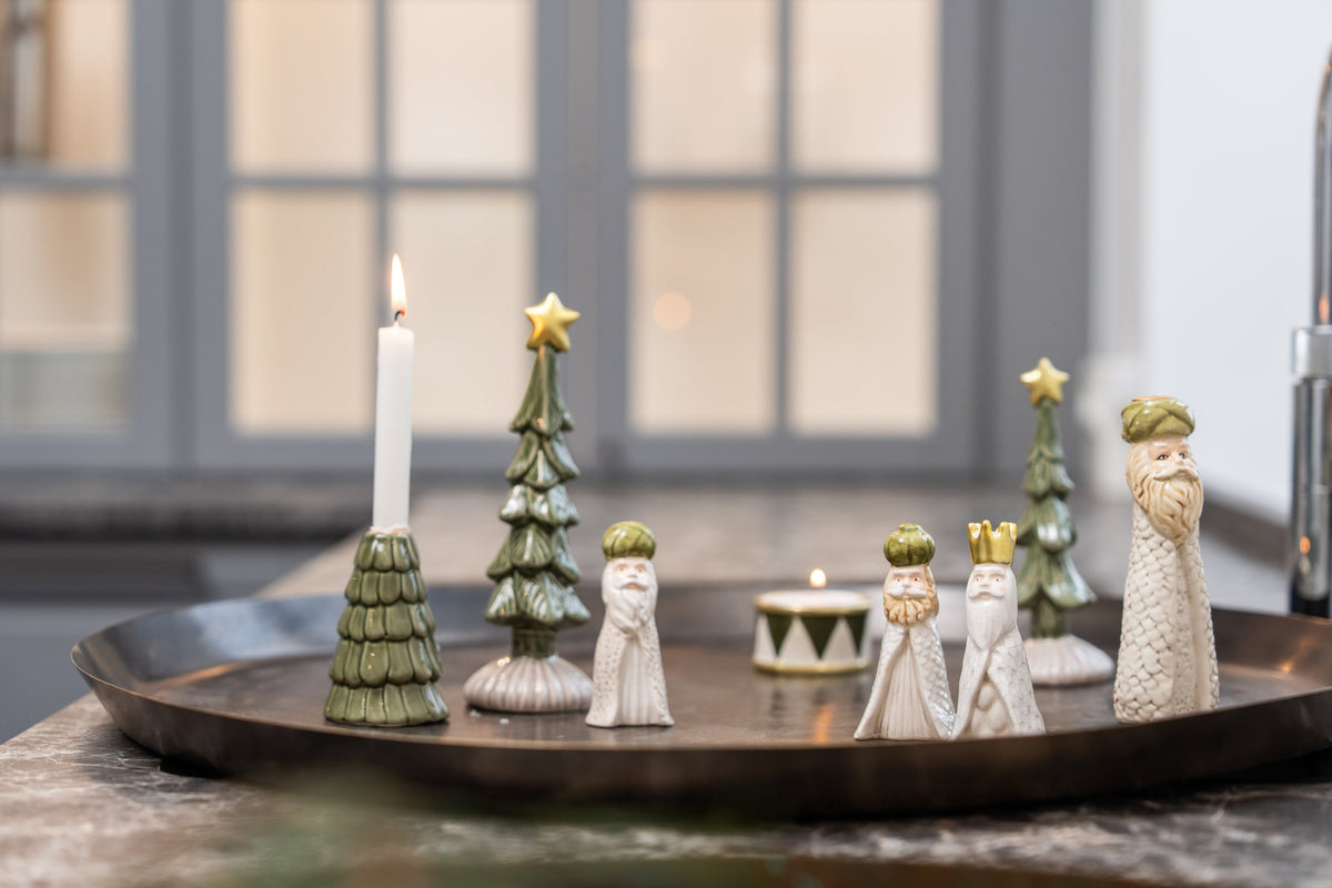 Tray with ceramic Christmas ornaments from Speedtsberg