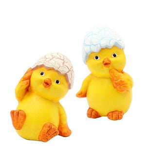 Kylling med æggeskal på hovedet 7 cm høj