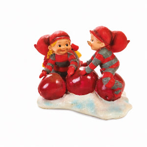 BABY ELVES WITH APPLES