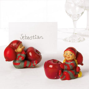 Babynisse med æble til bordkort