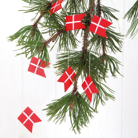 Flagguirlande i træ