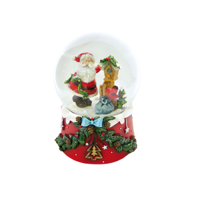 Snekugle Julemand ved fuglehus