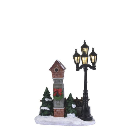 Fuglekasse med engelske gadelanterner