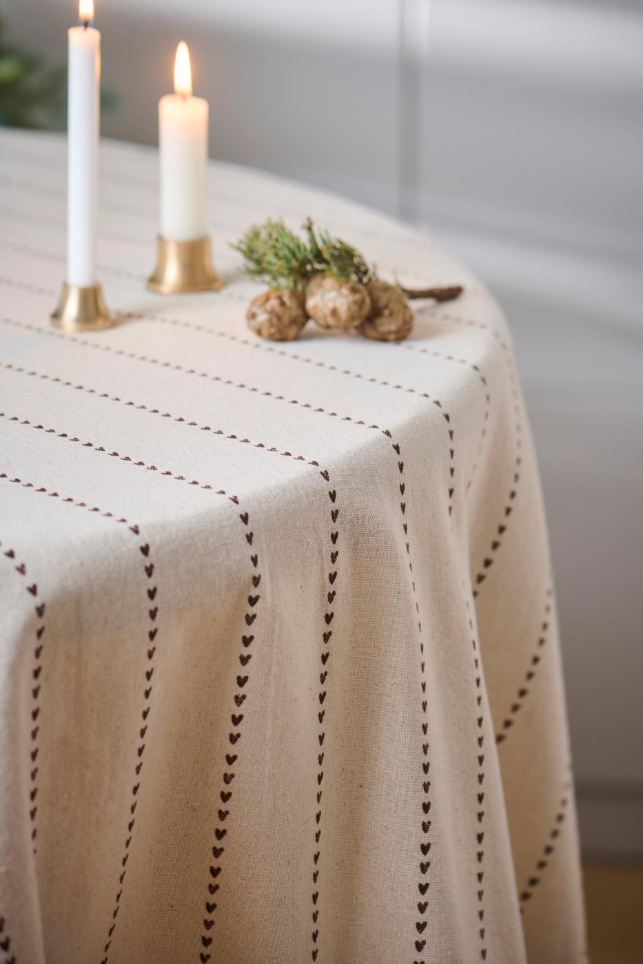 Valentina Tablecloth with Brown Hearts in a Row 150 cm x 250 cm