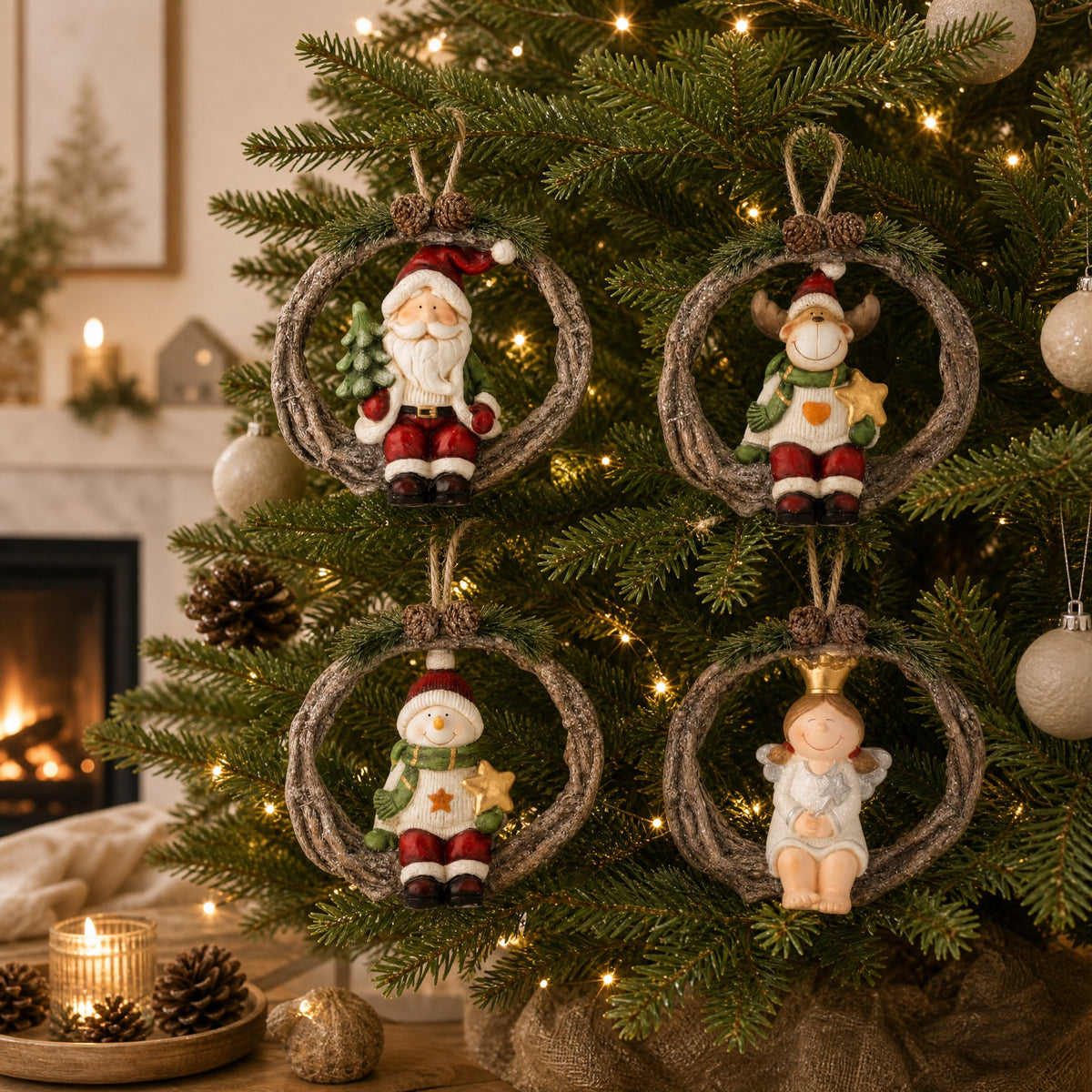 Lighted Christmas ornament