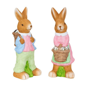 Påskehare med æg i kurv til dekoration