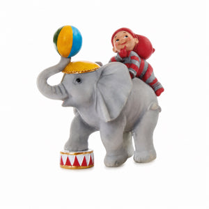 Baby elf circus set