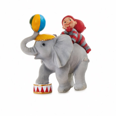 Baby elf circus set