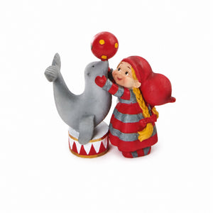 Baby elf circus set